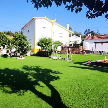 Visitar I - Casa Inteira Familiar Vakantiehuis