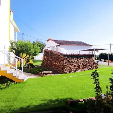 Visitar I - Casa Inteira Familiar Vakantiehuis Bioucas