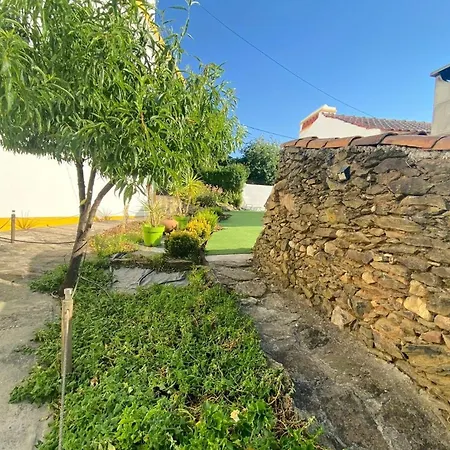 Visitar I - Casa Inteira Familiar Vakantiehuis *