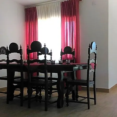 Casa de Férias Visitar I - Casa Inteira Familiar *